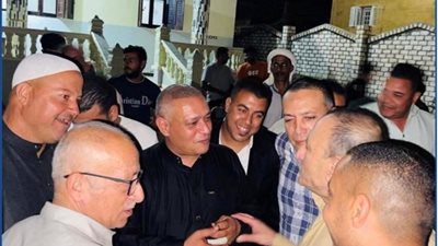 مصطفى الريس يواصل جولاتة بعين غصين استعدادًا للانتخابات النيابية