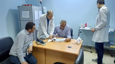 الطب الوقائى يتابع الحالة الصحية للحجاج المسافرين عبر ميناء نويبع