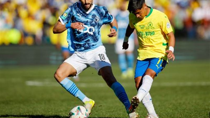 بيراميدز و صن داونز