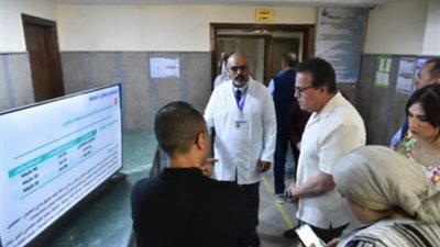 نائب رئيس الوزراء وزير الصحة يتفقد مستشفي الحمام المركزي بمطروح