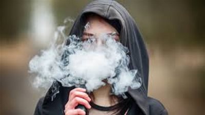 الصحة العالمية تطالب بحظر نكهات التبغ لحماية الشباب من الإدمان