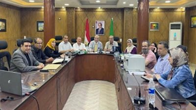 مدير تعليم القليوبية يتابع انتظام لجان الدبلومات الفنية