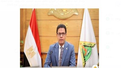 رئيس جامعة بنها يستقبل مطران بنها وقويسنا لتهنئته بعيد الأضحى