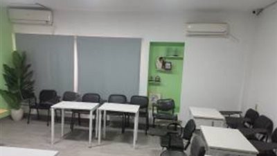 ضبط سيدة تدير أكاديمية وهمية بمدينة نصر