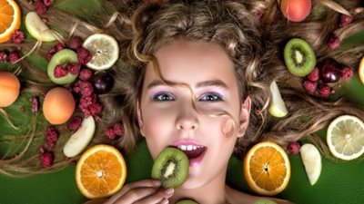 أطعمة طبيعية لتعزيز الكولاجين لبشرة صحية وشابة