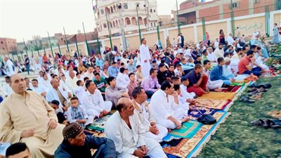 الآلاف أدوا صلاة عيد الأضحى بساحات ومراكز شباب كفرالشيخ..صور