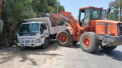 محافظ أسيوط: رفع 930 طنًا من المخلفات وتكثيف حملات النظافة