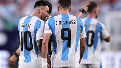 منتخب الأرجنتين يرفض الخسارة أمام كولومبيا.. شاهد هدفي المباراة