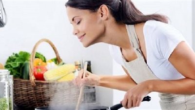 هل يمكن لحاسة الشم أن تغني عن الأكل؟ .. دراسة تربط الروائح بالشبع