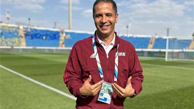 فيفا يختار محمود عاشور لتقنية الفار في مباراة بايرن وأوكلاند سيتي