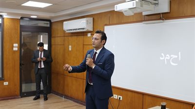 محافظ كفرالشيخ يتابع فعاليات اليوم الأول لبرنامج 