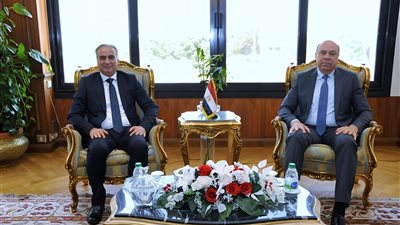 وزير الطيران المدني يلتقي رئيس جهاز حماية المستهلك