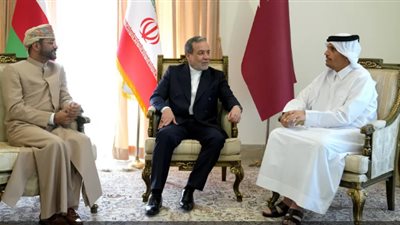 إيران تنفي طلب وساطة أمريكية لوقف إطلاق النار مع إسرائيل