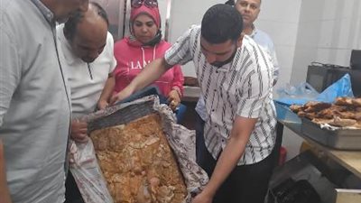 حملات لمتابعة الأسواق والمحال التجارية بمطروح