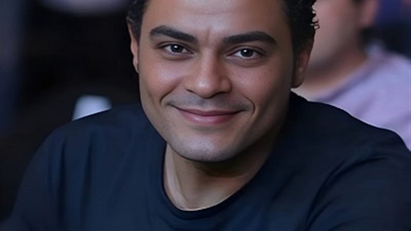 نادر عبد الله