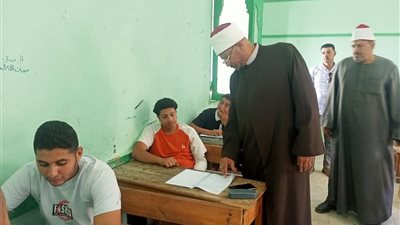 امتحان «الصرف» لطلاب الأدبي بلجان الثانوية الأزهرية بدون شكوى