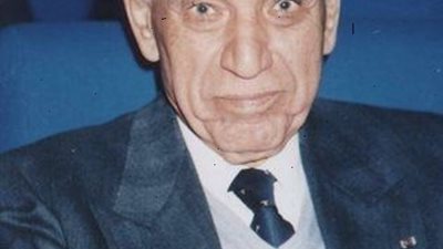 ذكرى رحيله..ترك العمل بالمنسوجات ولقاء نيازى مصطفى غيّر حياته