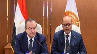 وزير العمل يبحث مع نائب رئيس وزراء صربيا فتح أسواق عمل جديدة للعمالة المصرية