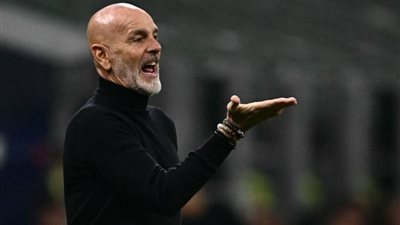 النصر السعودي يعلن اقالة مدربه الإيطالي ستيفانو بيولي
