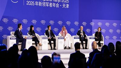 وزيرة التخطيط تستعرض جهود مصر للتحول نحو الطاقة النظيفة