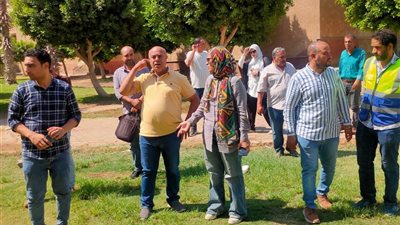 رئيس الجهاز : رفع كفاءة الأرصفة والشوارع فى الشيخ زايد .. صور
