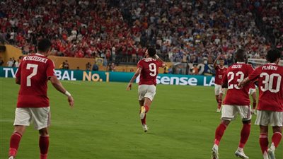 هل يحتاج الأهلي لمدير كرة؟ .. شاهد عدلي القيعي يوضح