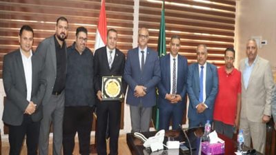محافظ القليوبية يكرم الأندية والرموز الرياضية تقديراً لإنجازاتهم في موسم 2024-2025