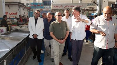 محافظ الإسماعيلية:تحويل سوق السمك المطور لواجهة سياحية