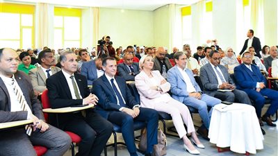 البيئة : استمرار تقديم الدعم لفلاحى مصر فيما يخص شهادات الكربون