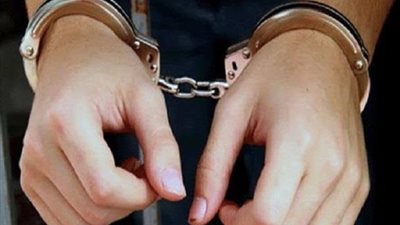 ضبط المسئول عن إدارة أكاديمية وهمية بالقاهرة
