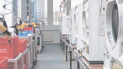 توطين الصناعة وزيادة التصدير.. استراتيجية وطنية للتنمية والتطوير