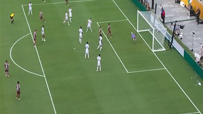 الشوط الاول.. فلومينينسي يتقدم على الهلال السعودي بهدف نظيف