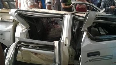 مصرع 10 وإصابة 2 فى حادث سقوط ميكروباص من أعلى محور صفط اللبن