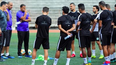 المصري يؤدي أولى تدريباته بزنجبار استعداداً لمباراة ماليندي