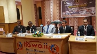 المؤتمر الأول بحقوق قنا يناقش 