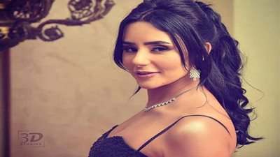 شاهد .. السندريلا إيمان سلامة تتألق بالاحمر .. صورة
