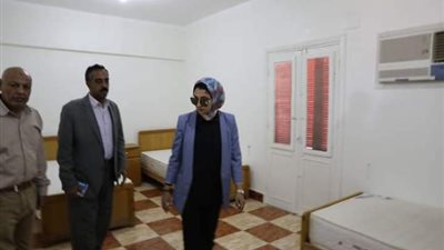 نائب محافظ الوادي الجديد تتفقد مقر إقامة مهرجان التمور الدولى.صور