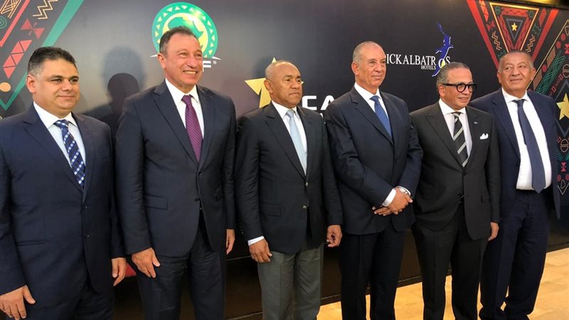 حفل توقيع استضافة