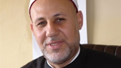 رئيس الفتوى يبين حكم الدين فى ترويج فيديوهات كاذبة على السوشيال ميديا