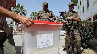 الانتخابات الرئاسية التونسية: نسبة التصويت تتجاوز 16% حتى منتصف النهار