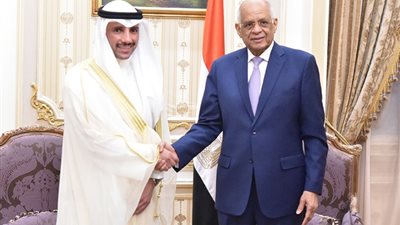 د.على عبد العال يلتقى رئيس مجلس الأمة الكويتى .. صور