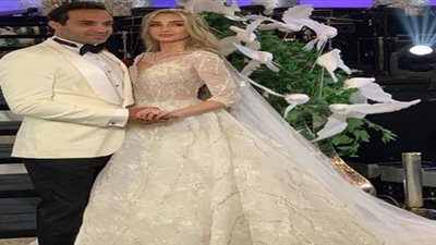كعب داير...أحمد فهمى وهنا الزاهد من 