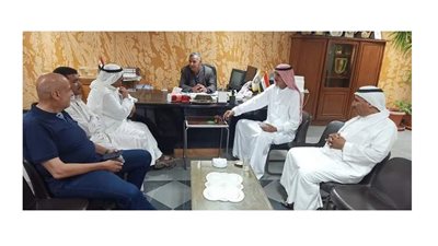 عبد العظيم يلتقي مشايخ القبائل لسرعة تقنين الاوضاع