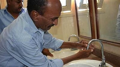 تركيب ١٠٠٠ قطعة مرشد لإستهلاك المياه بمصالح ومساجد الوادى الجديد