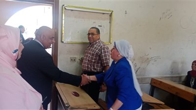حجازي يتفقد لجان اختبارات المتقدمين للعمل كمديرين بـ