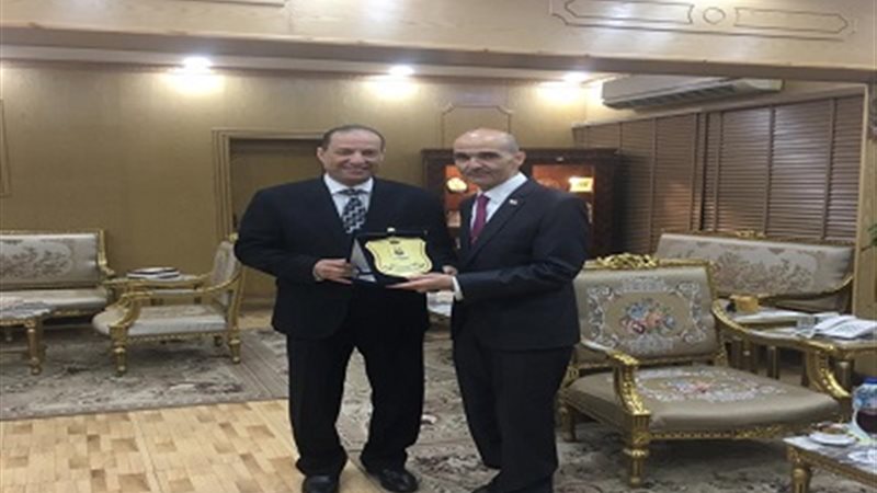 بوابة الجمهورية