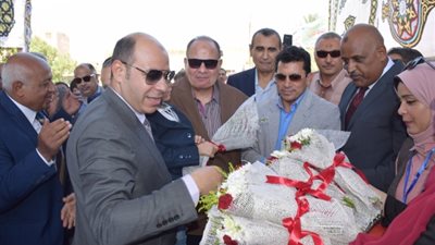 وزيرالرياضة يفتتح مشروع التطوير الاستثماري بمركز شباب الشهيد حسن عبد المنعم بالفيوم
