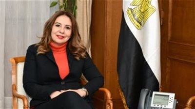 لبيب: الحكومة تعمل بقوة على تطوير العمل المؤسسي وتدريب العاملين ومكينة الخدمات