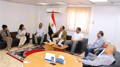 شيمي: توسعات صناعية وفندقية في دمياط