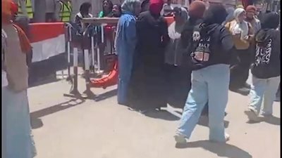 امتحان الرياضيات البحتة ترسم البهجة لطلاب الثانوية العامة 2025